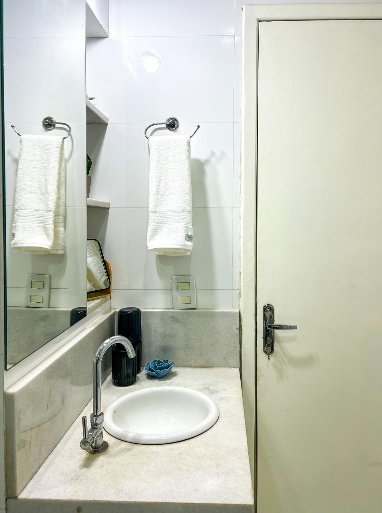 Otimo Apto A Poucos Metros Da De Botafogo Rj Apartamento *